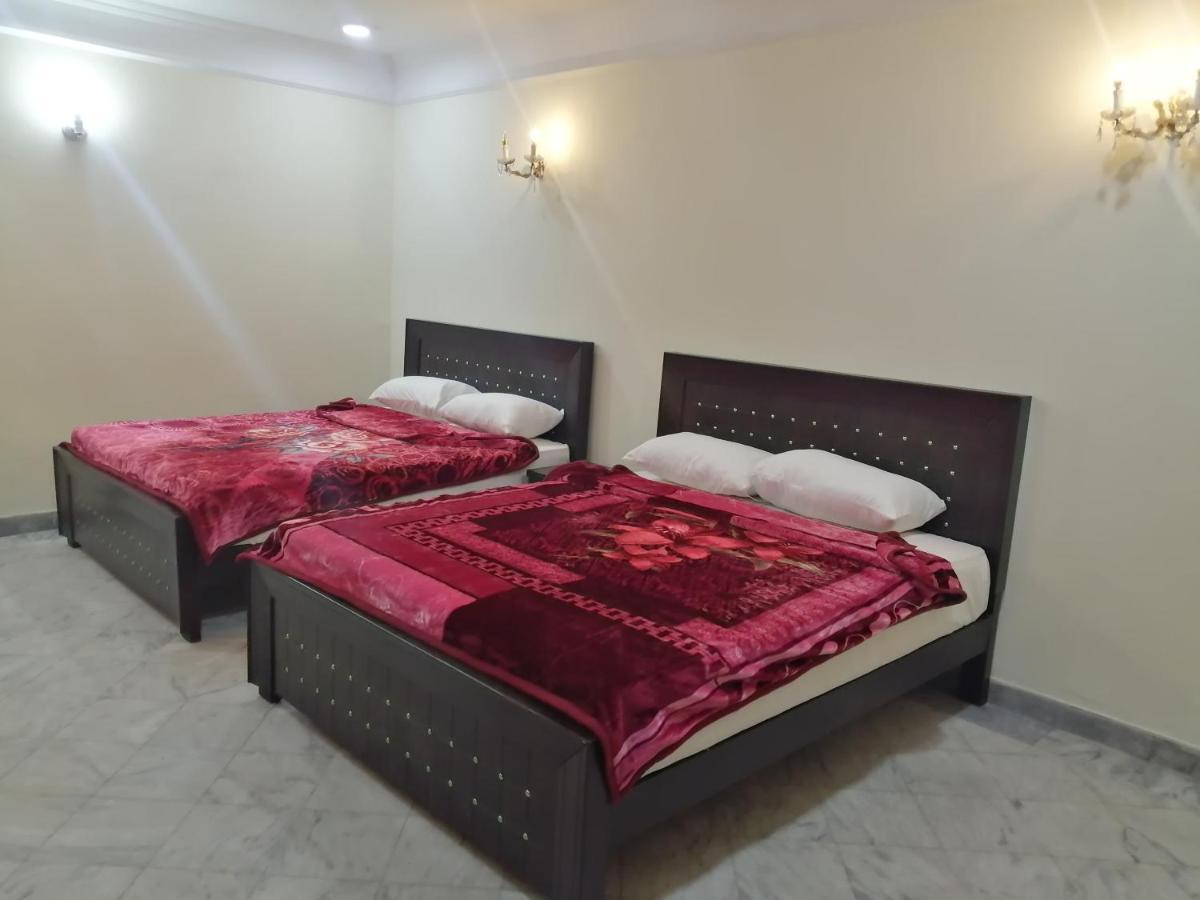 Star Hotel Lahore Esterno foto